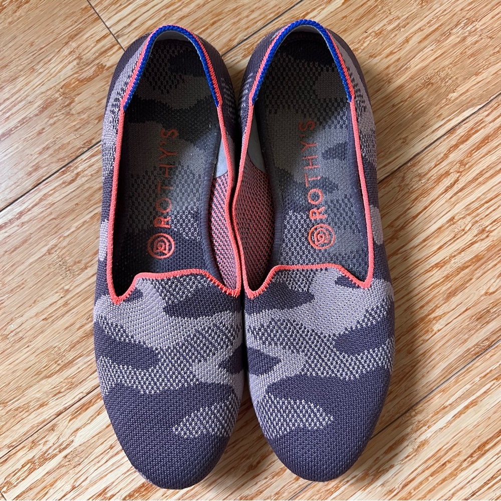 LIMITED EDITION Rothy’s loafers, Size 9